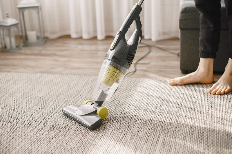 Carpet Cleaning Tips: How to Keep Your Carpets Looking New